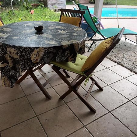 Tat' Ane Chambre Apartment Le Moule Exterior photo
